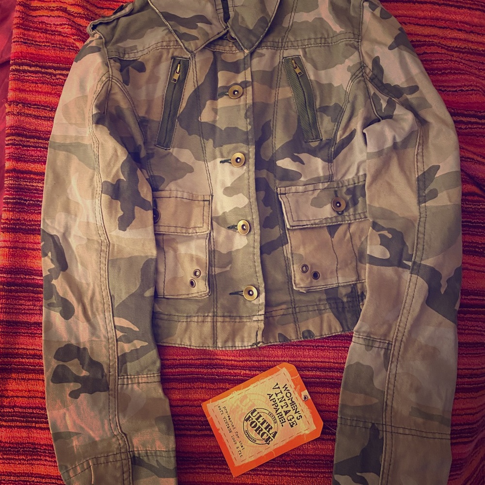 Ladies camouflage Jacket.